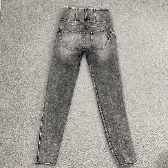 SOLD - Picture 3 of 12